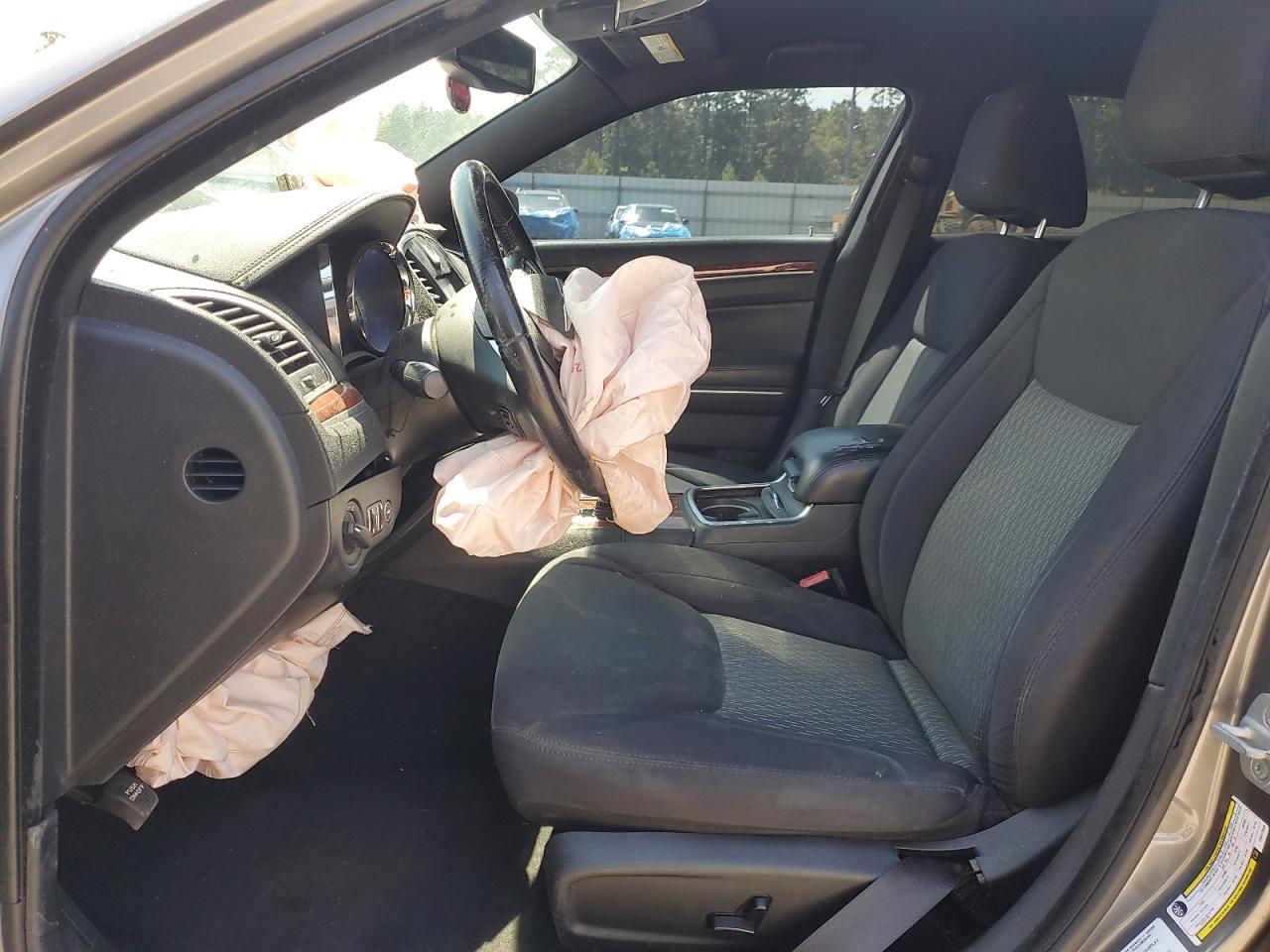 2012 Chrysler 300 VIN: 2C3CCAAG6CH312348 Lot: 80028375