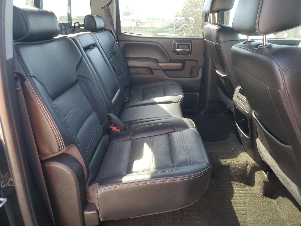 2017 GMC Sierra K2500 Denali VIN: 1GT12UEY0HF173241 Lot: 80868825