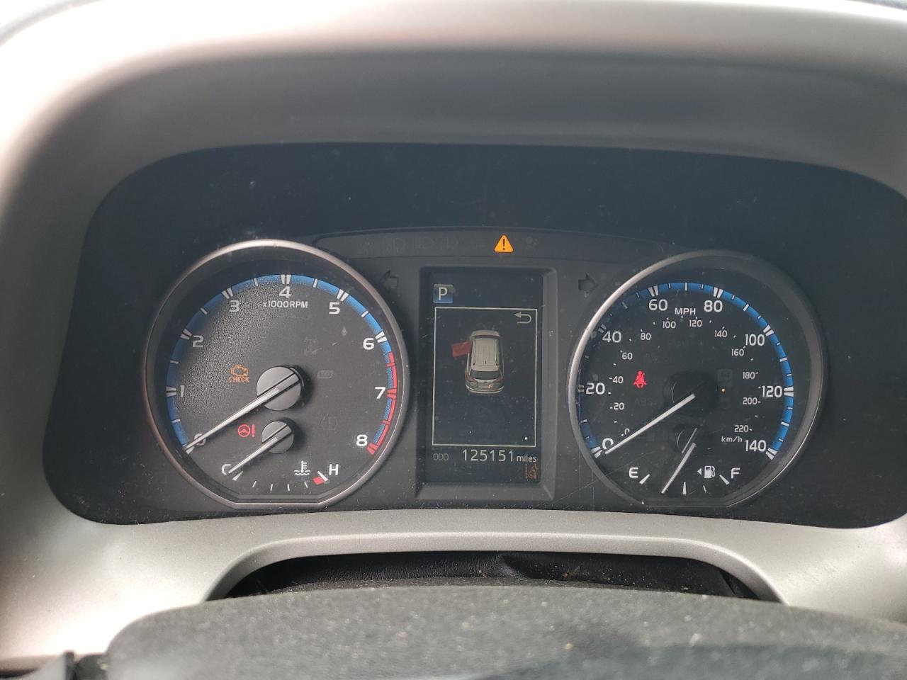 2018 Toyota Rav4 Le VIN: 2T3ZFREV5JW437729 Lot: 69721495