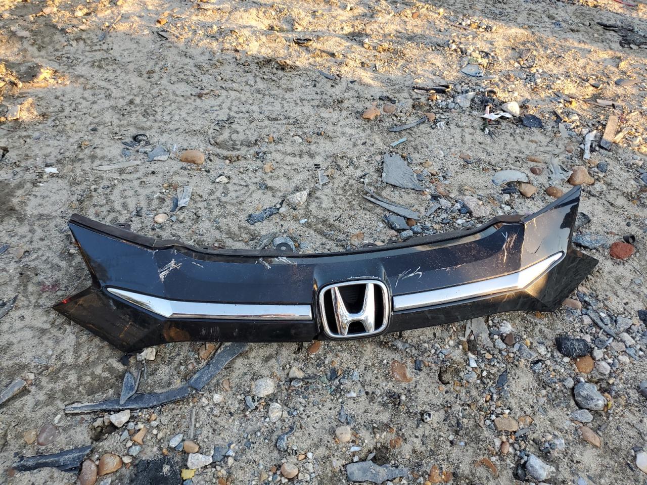 2018 Honda Hr-V Lx VIN: 3CZRU6H3XJG708020 Lot: 80756625