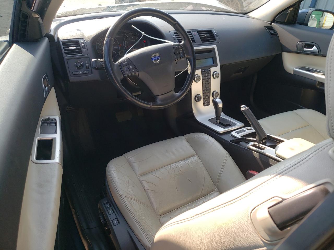 2012 Volvo C30 T5 VIN: YV1672MK7C2274439 Lot: 81657205