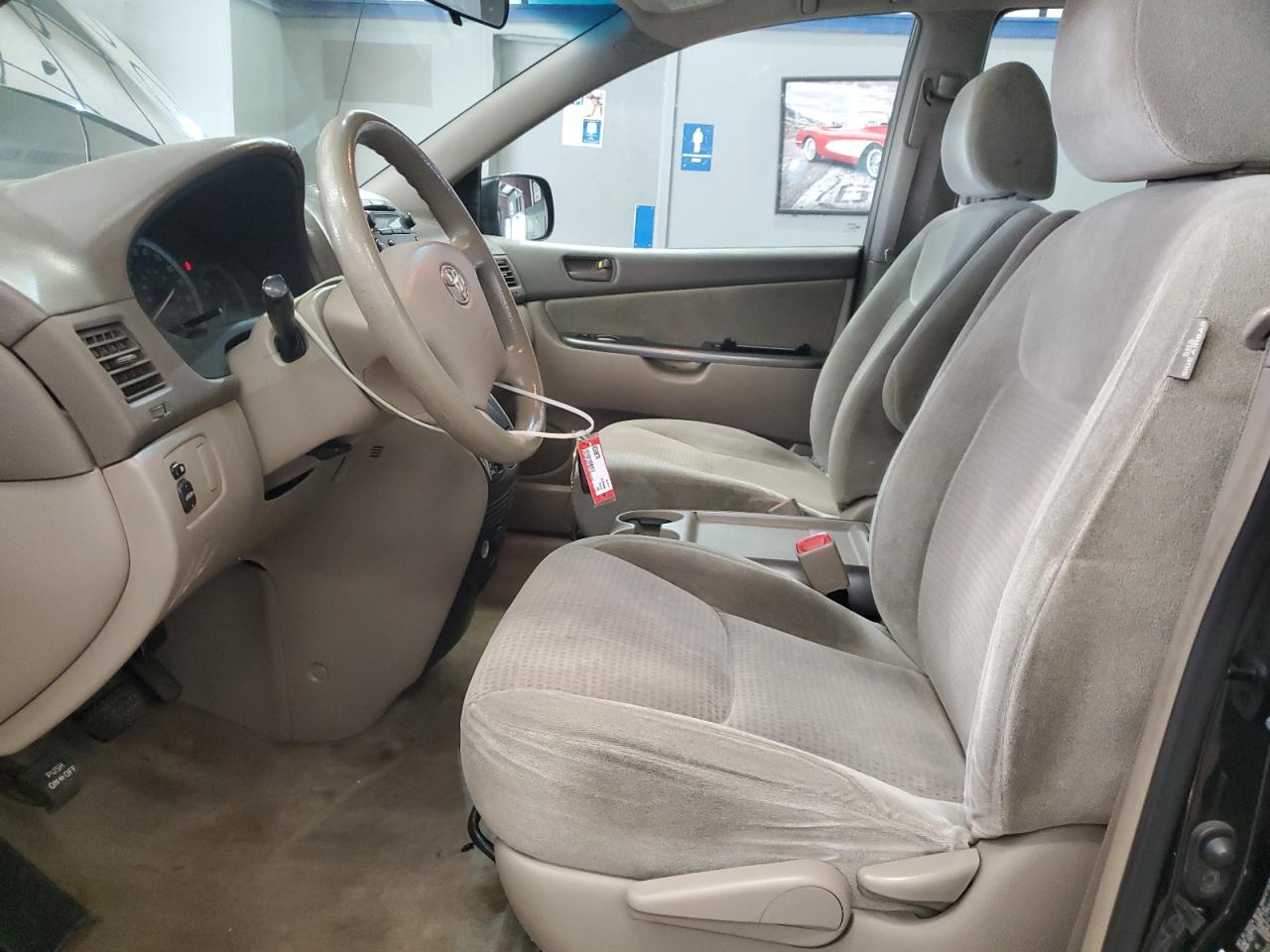 2009 Toyota Sienna Ce VIN: 5TDZK23C39S268330 Lot: 80789785