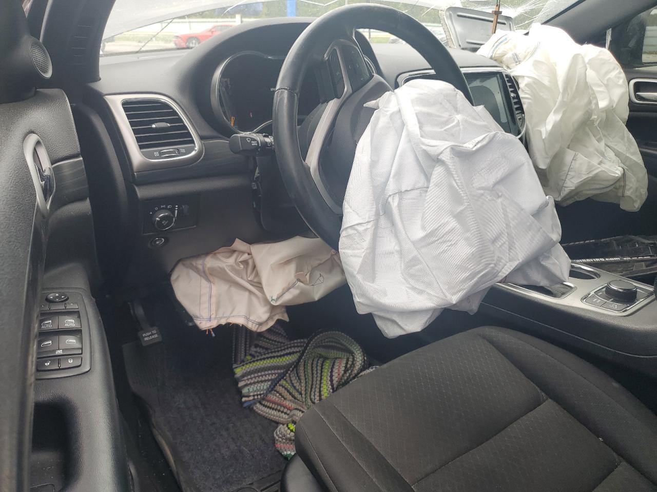 2020 Jeep Grand Cherokee Laredo VIN: 1C4RJFAG8LC209900 Lot: 71106435