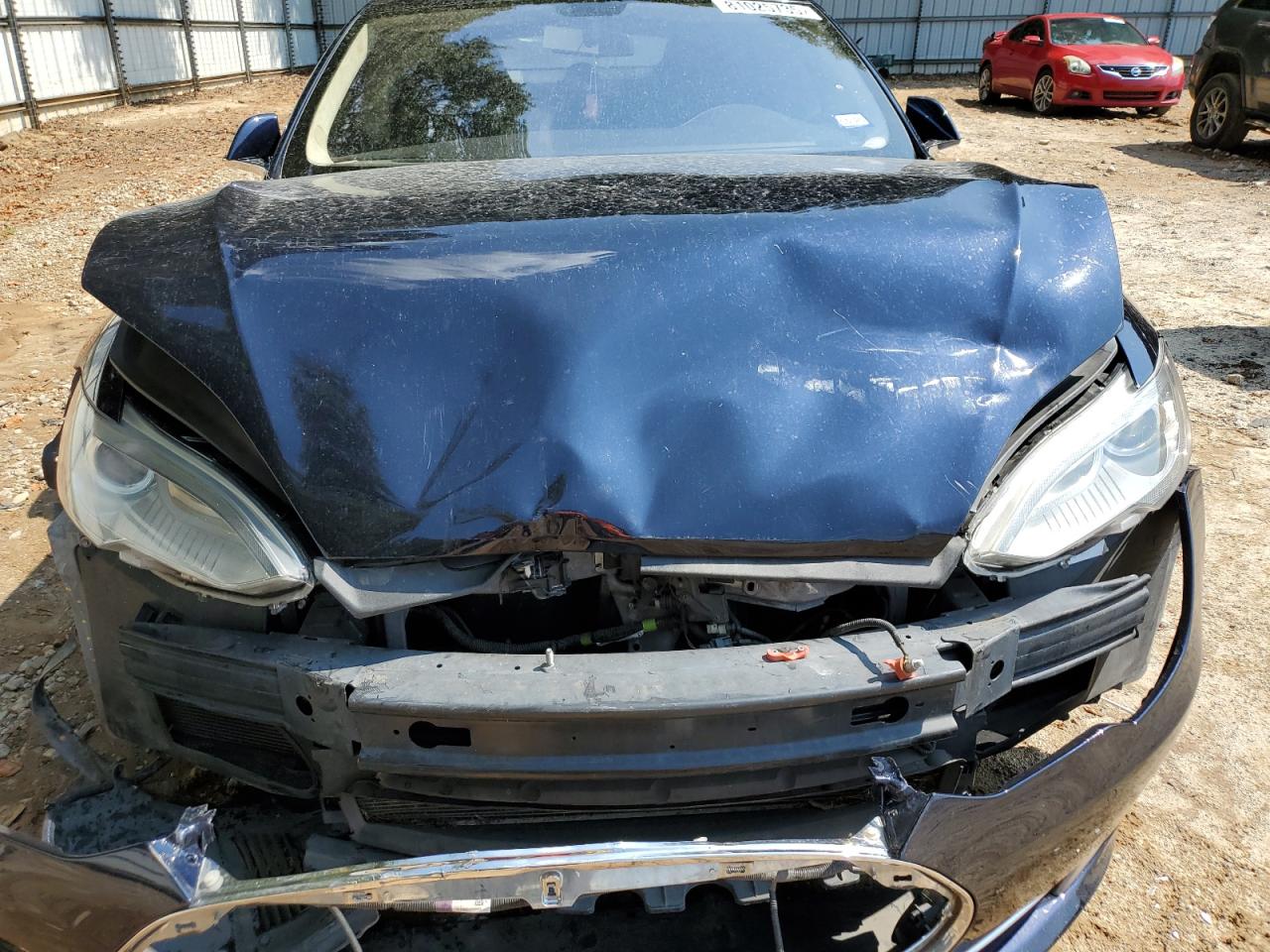 2013 Tesla Model S VIN: 5YJSA1CN3DFP24985 Lot: 81025735