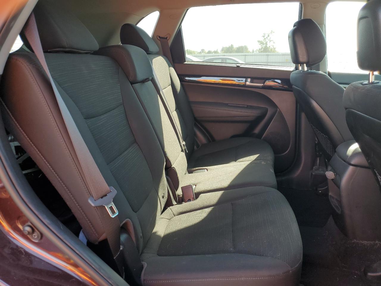 2015 Kia Sorento Lx VIN: 5XYKT3A61FG551190 Lot: 81176365