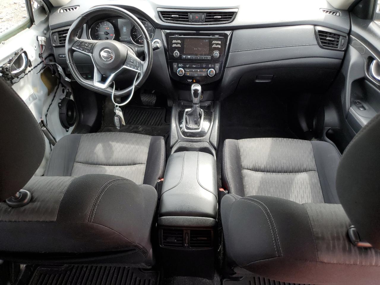 2017 Nissan Rogue S VIN: JN8AT2MV4HW013389 Lot: 81875025