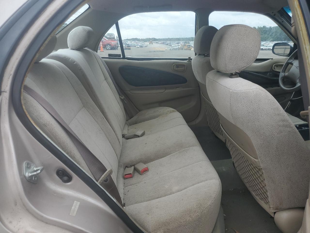 2000 Chevrolet Geo Prizm Base VIN: 1Y1SK5283YZ422625 Lot: 82153385