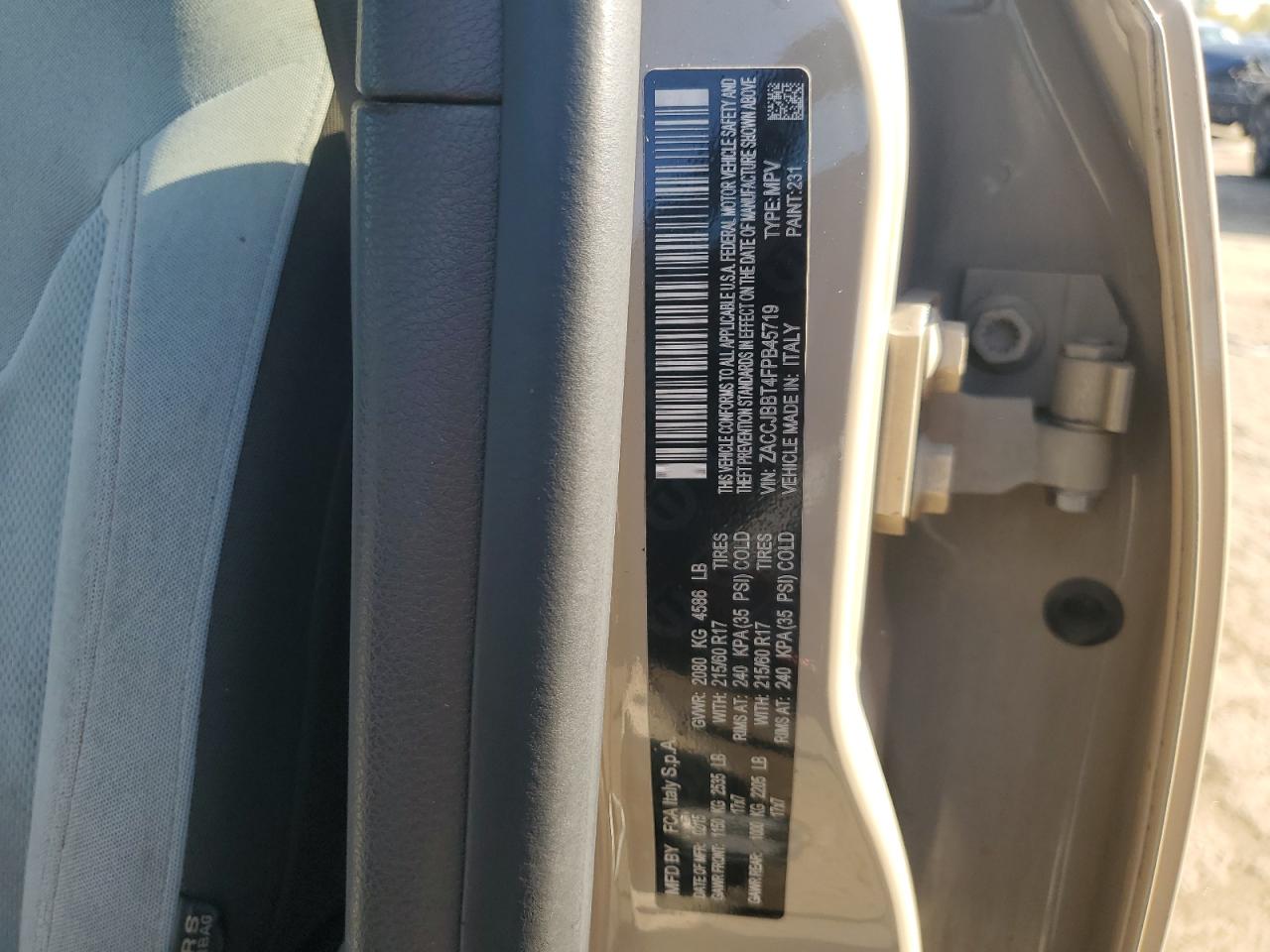 2015 Jeep Renegade Latitude VIN: ZACCJBBT4FPB45719 Lot: 80745695