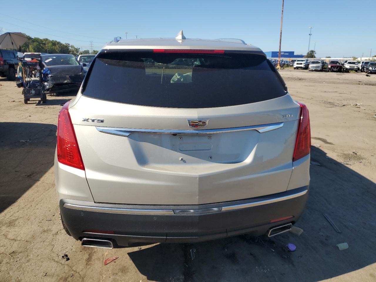 2017 Cadillac Xt5 Luxury VIN: 1GYKNBRS7HZ109101 Lot: 83962855