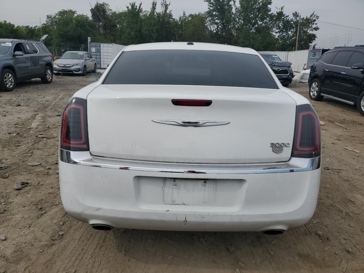 2014 Chrysler 300 VIN: 2C3CCAAG0EH335742 Lot: 81328825