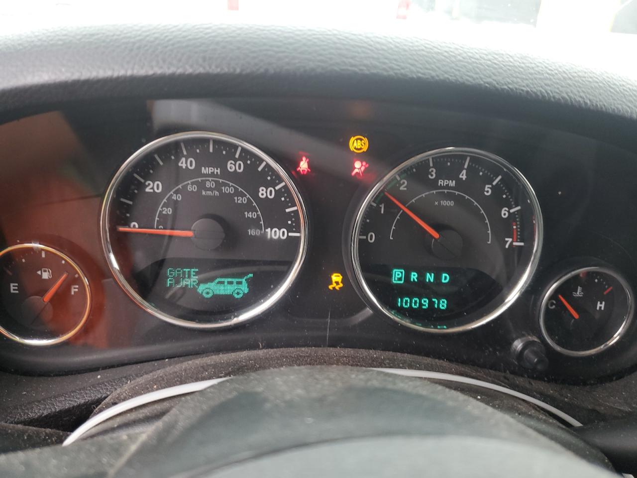 2014 Jeep Wrangler Unlimited Sahara VIN: 1C4BJWEG9EL142643 Lot: 81122155