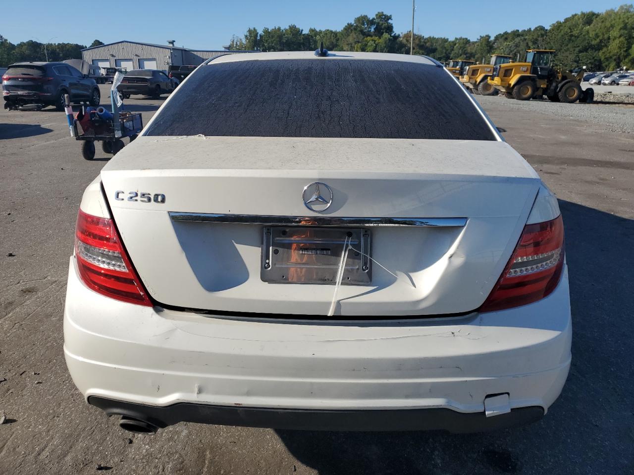 2014 Mercedes-Benz C 250 VIN: WDDGF4HB9EA946504 Lot: 70650115