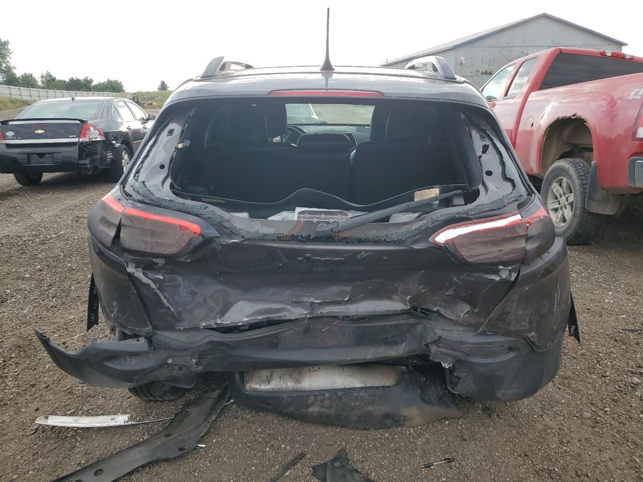 2017 Jeep Cherokee Limited VIN: 1C4PJMDB8HW668510 Lot: 80150245