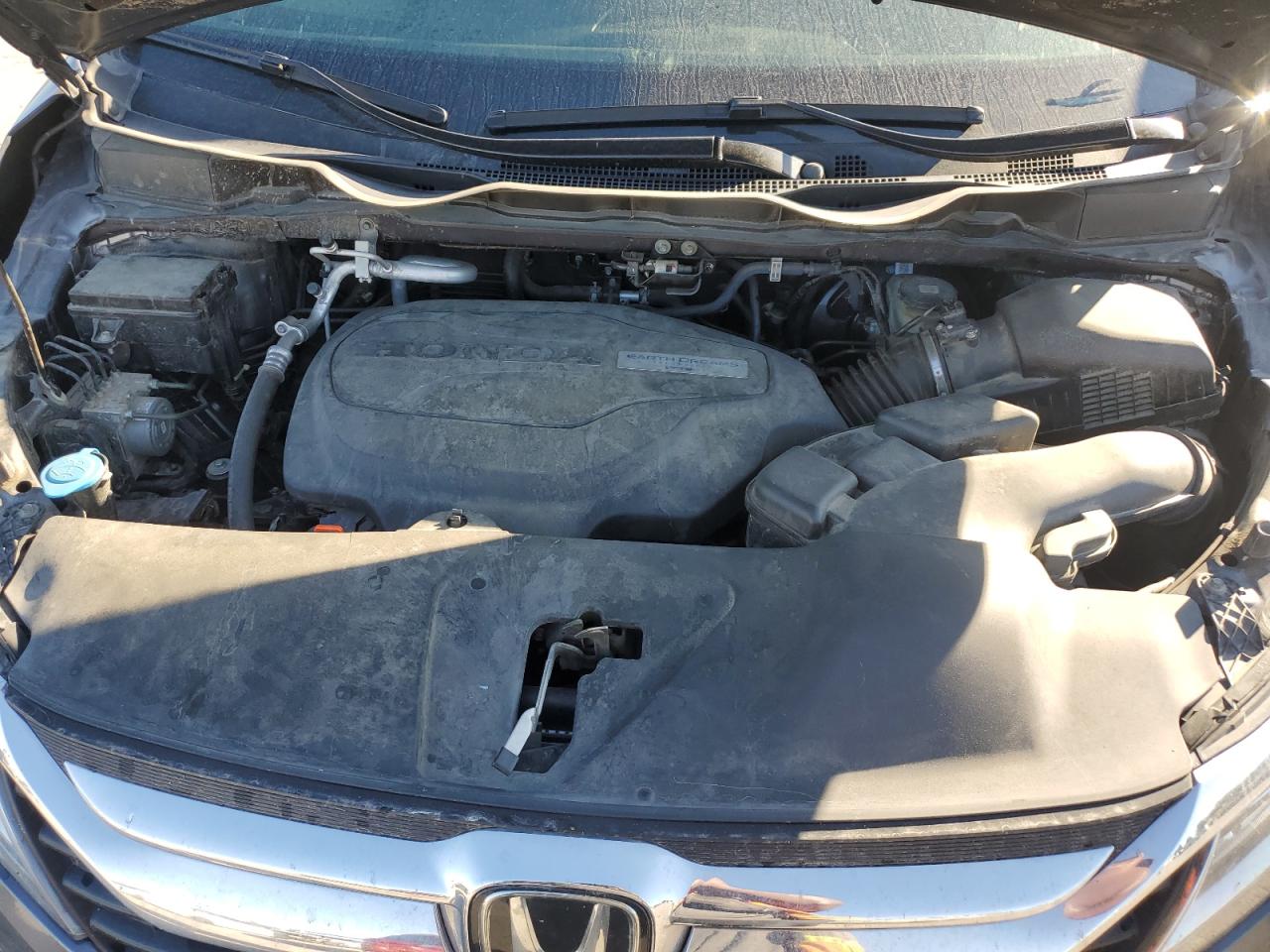 2018 Honda Odyssey Elite VIN: 5FNRL6H98JB061104 Lot: 71596155