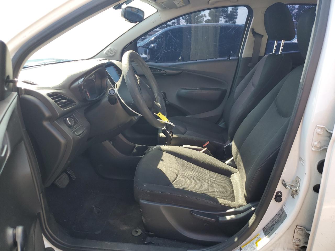 2017 Chevrolet Spark Ls VIN: KL8CB6SA1HC826634 Lot: 81566735