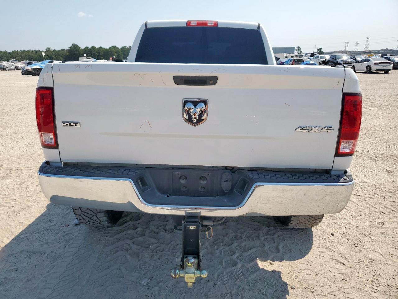 2017 Ram 2500 Slt VIN: 3C6UR5DL5HG620253 Lot: 80700325