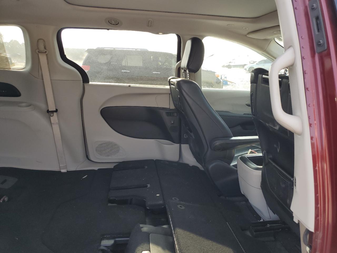 2018 Chrysler Pacifica Limited VIN: 2C4RC1GG6JR226347 Lot: 82037545