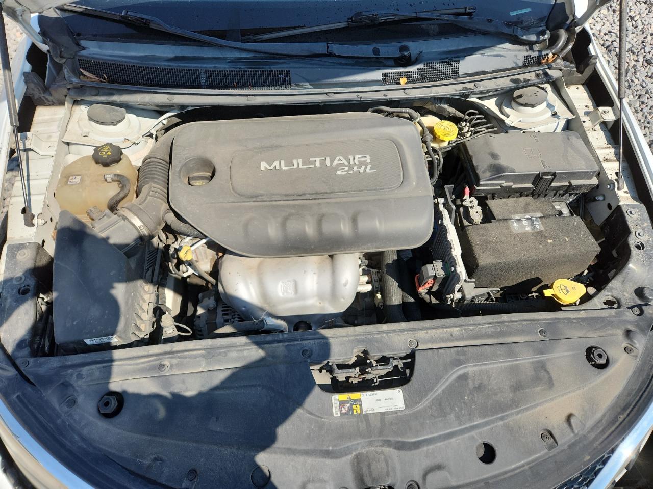 2015 Chrysler 200 Limited VIN: 1C3CCCAB4FN717443 Lot: 81029215