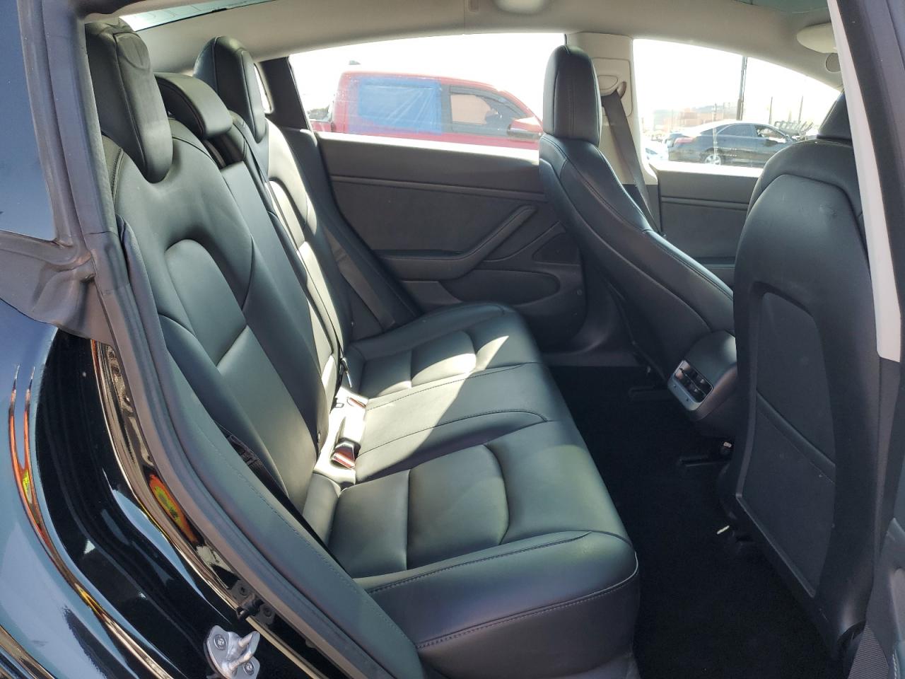 2018 Tesla Model 3 VIN: 5YJ3E1EAXJF152408 Lot: 71723915