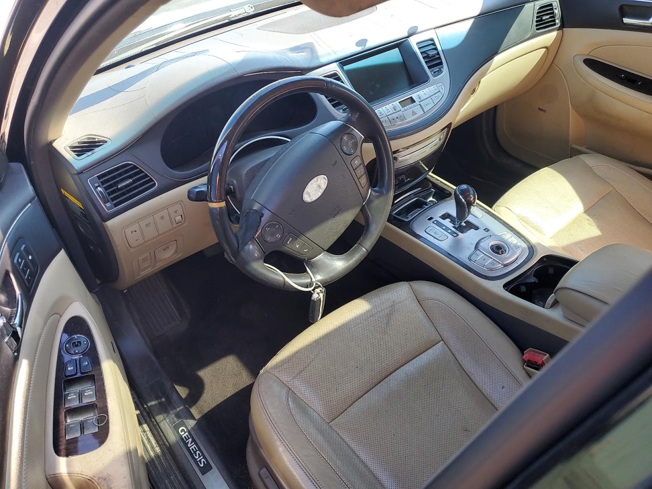 2011 Hyundai Genesis 4.6L VIN: KMHGC4DF3BU115047 Lot: 71055265