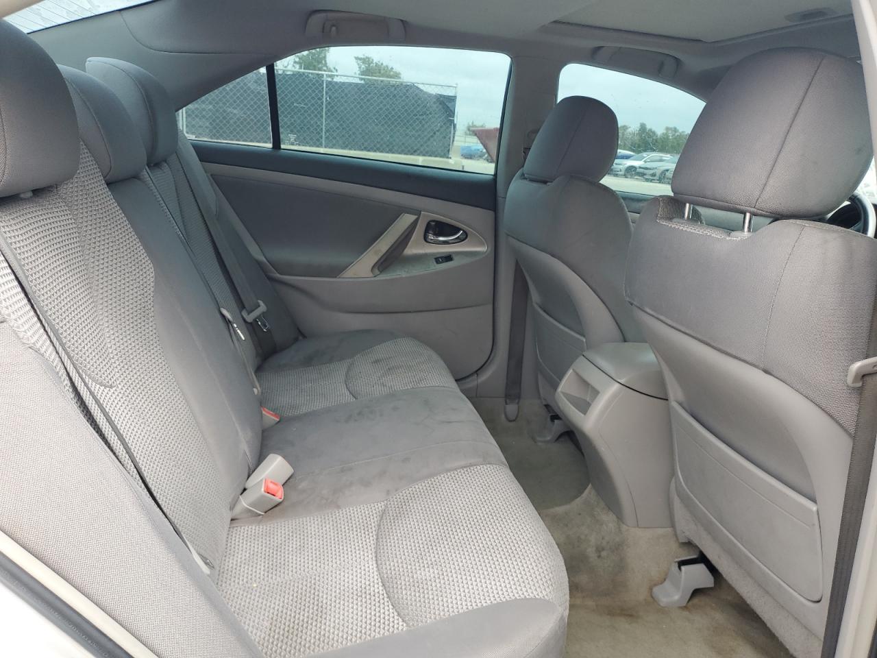 2011 Toyota Camry Base VIN: 4T1BF3EK2BU228804 Lot: 84574185