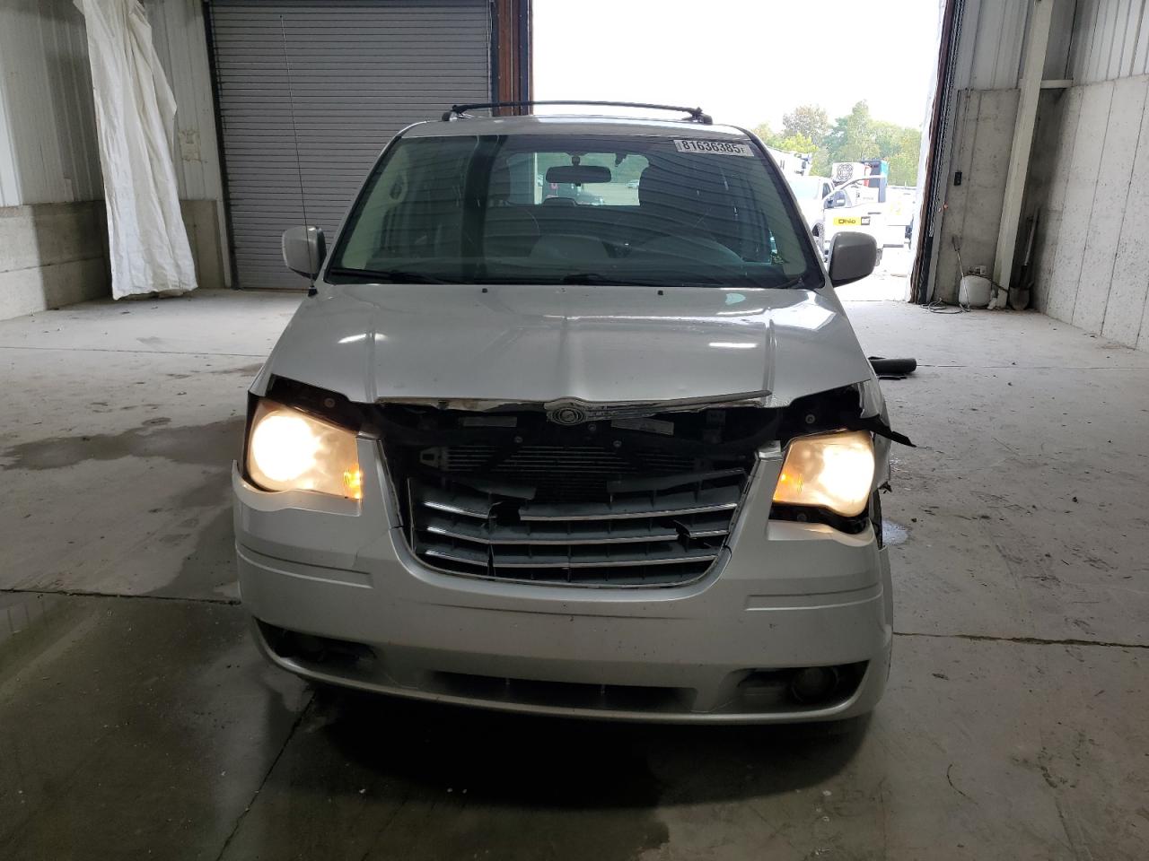 2008 Chrysler Town & Country Touring VIN: 2A8HR54P78R834175 Lot: 81636385
