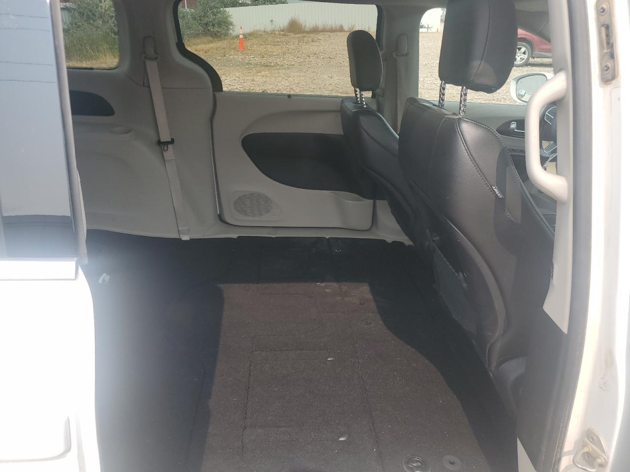 2019 Chrysler Pacifica Touring L VIN: 2C4RC1BG4KR549840 Lot: 71595925