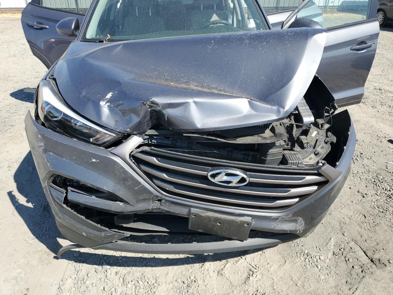 2016 Hyundai Tucson Limited VIN: KM8J33A4XGU141798 Lot: 71528405