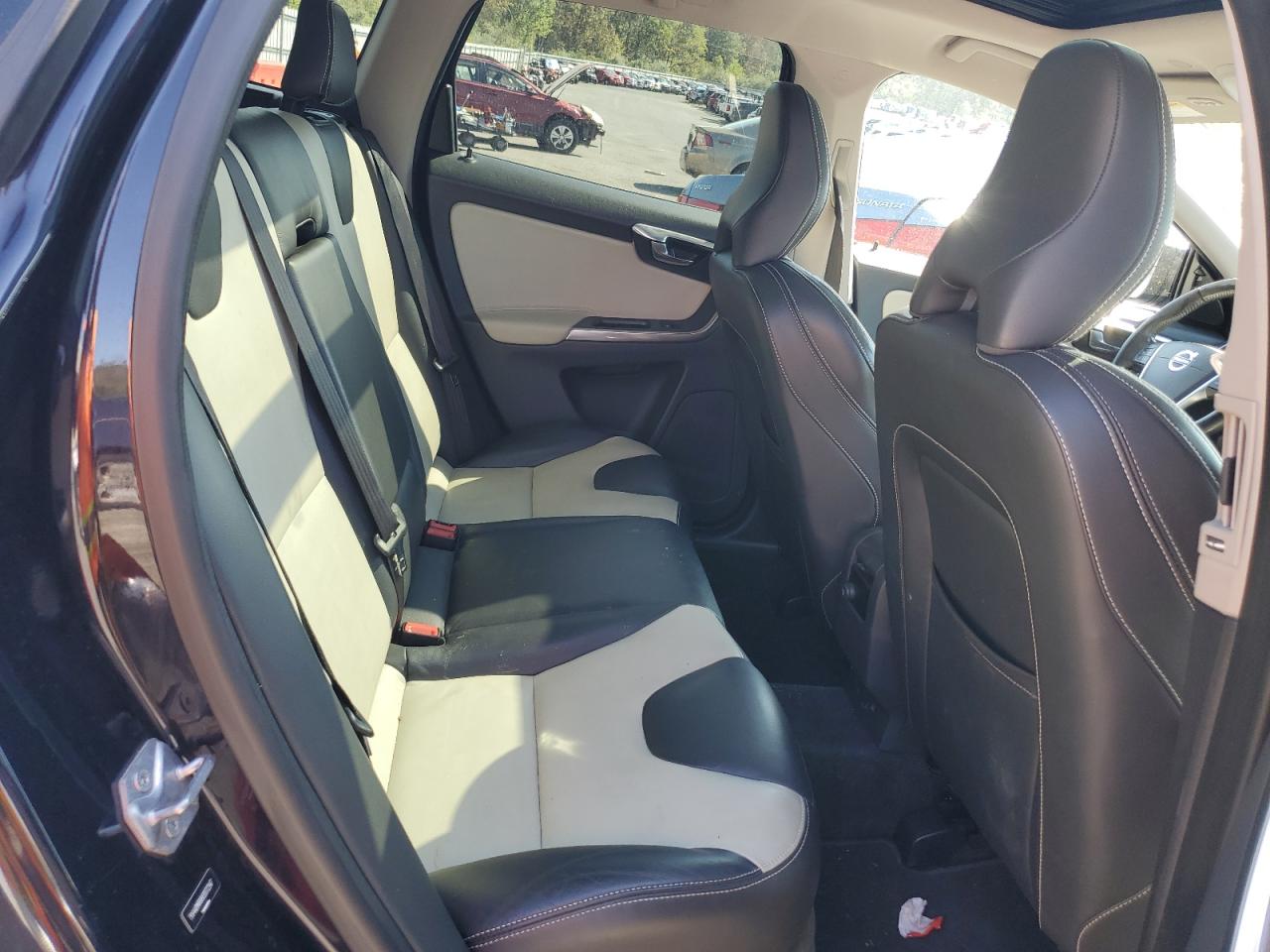 2017 Volvo Xc60 T5 Dynamic VIN: YV440MRR8H2072247 Lot: 81098375