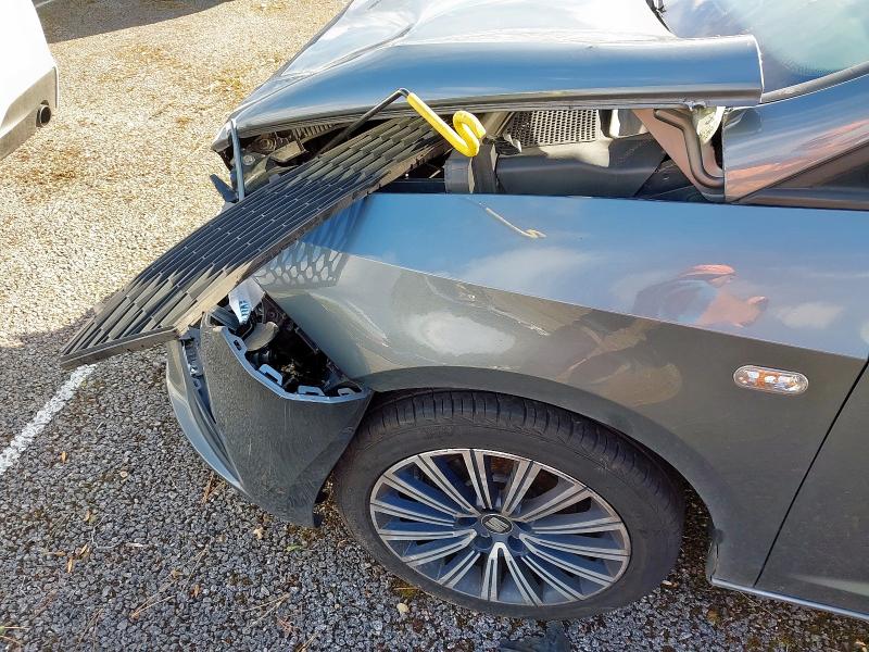 2016 SEAT IBIZA CONNECT TSI 