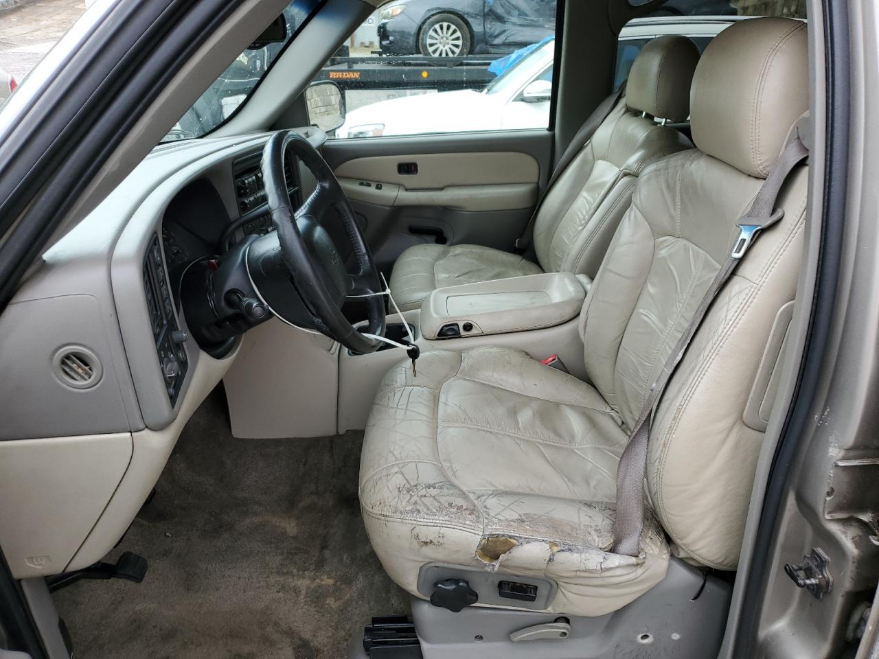 2002 Chevrolet Tahoe K1500 VIN: 1GNEK13Z32J332146 Lot: 83796315