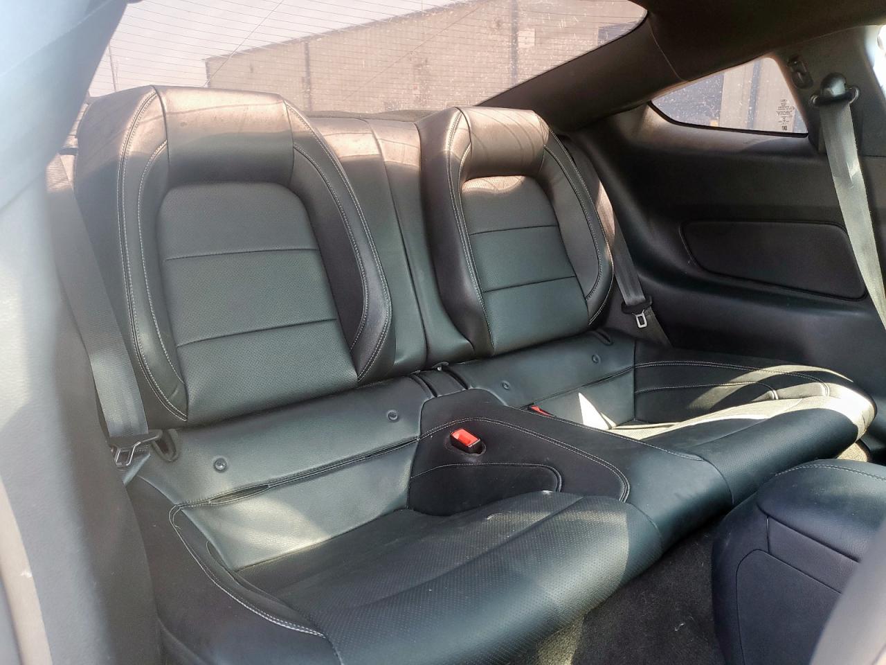 2018 Ford Mustang VIN: 1FA6P8TH7J5175636 Lot: 81055935