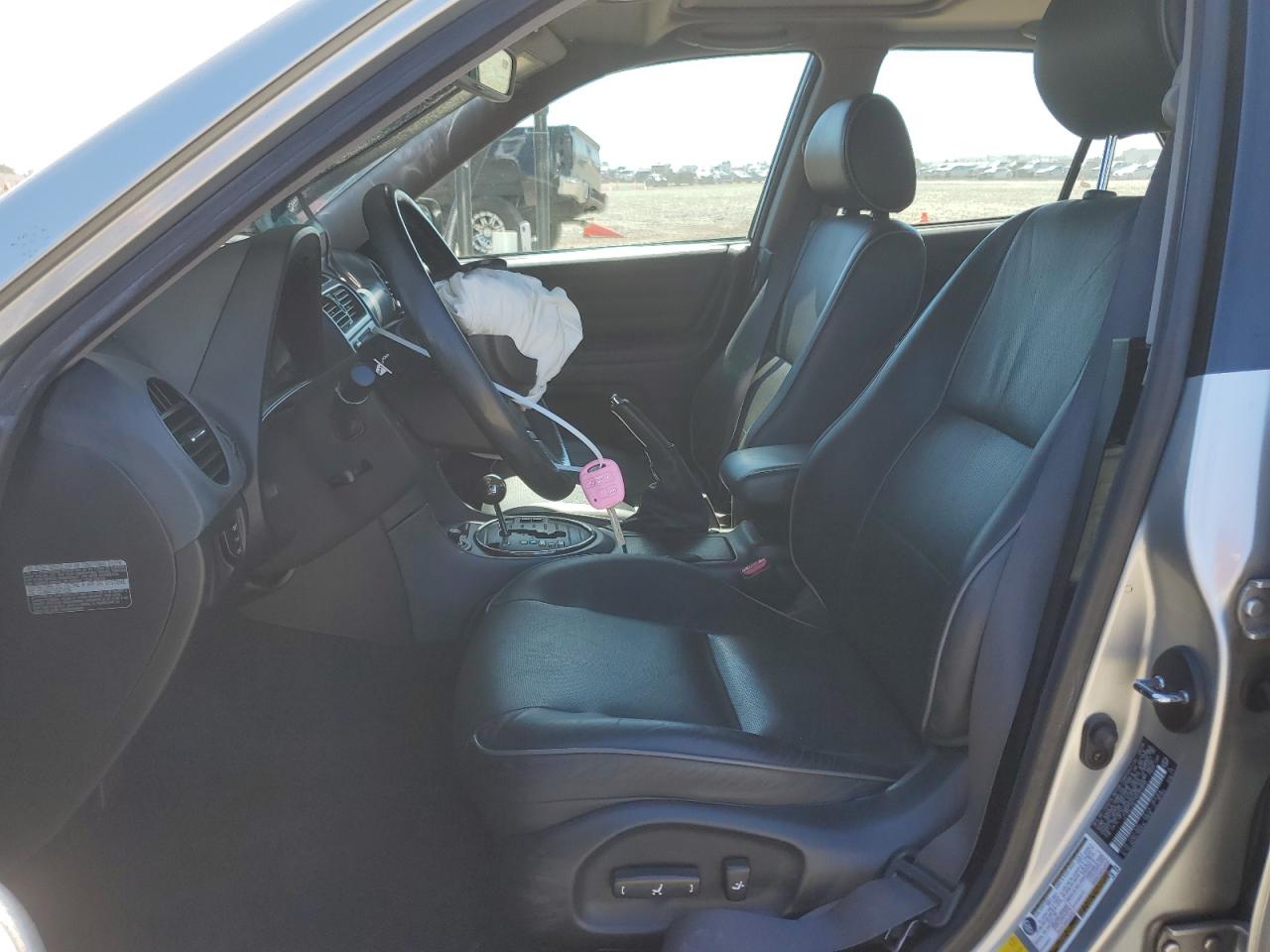 2004 Lexus Is 300 VIN: JTHBD192740089898 Lot: 81736665