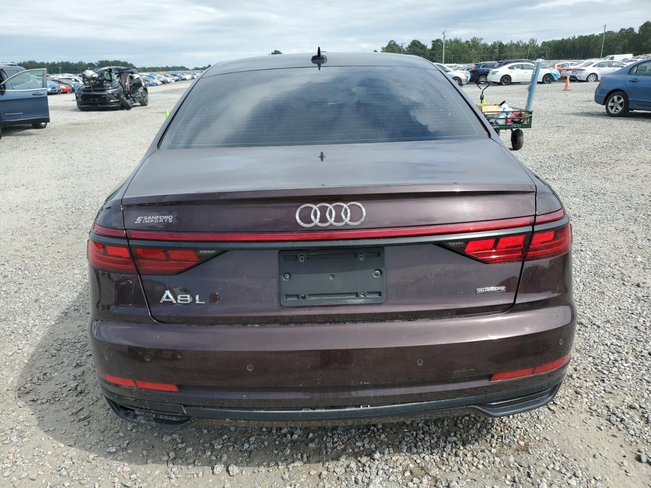 2019 Audi A8 L VIN: WAU8DAF83KN017517 Lot: 71827665