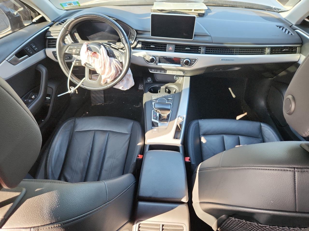 2017 Audi A4 Premium VIN: WAUDNAF48HN051325 Lot: 80545875