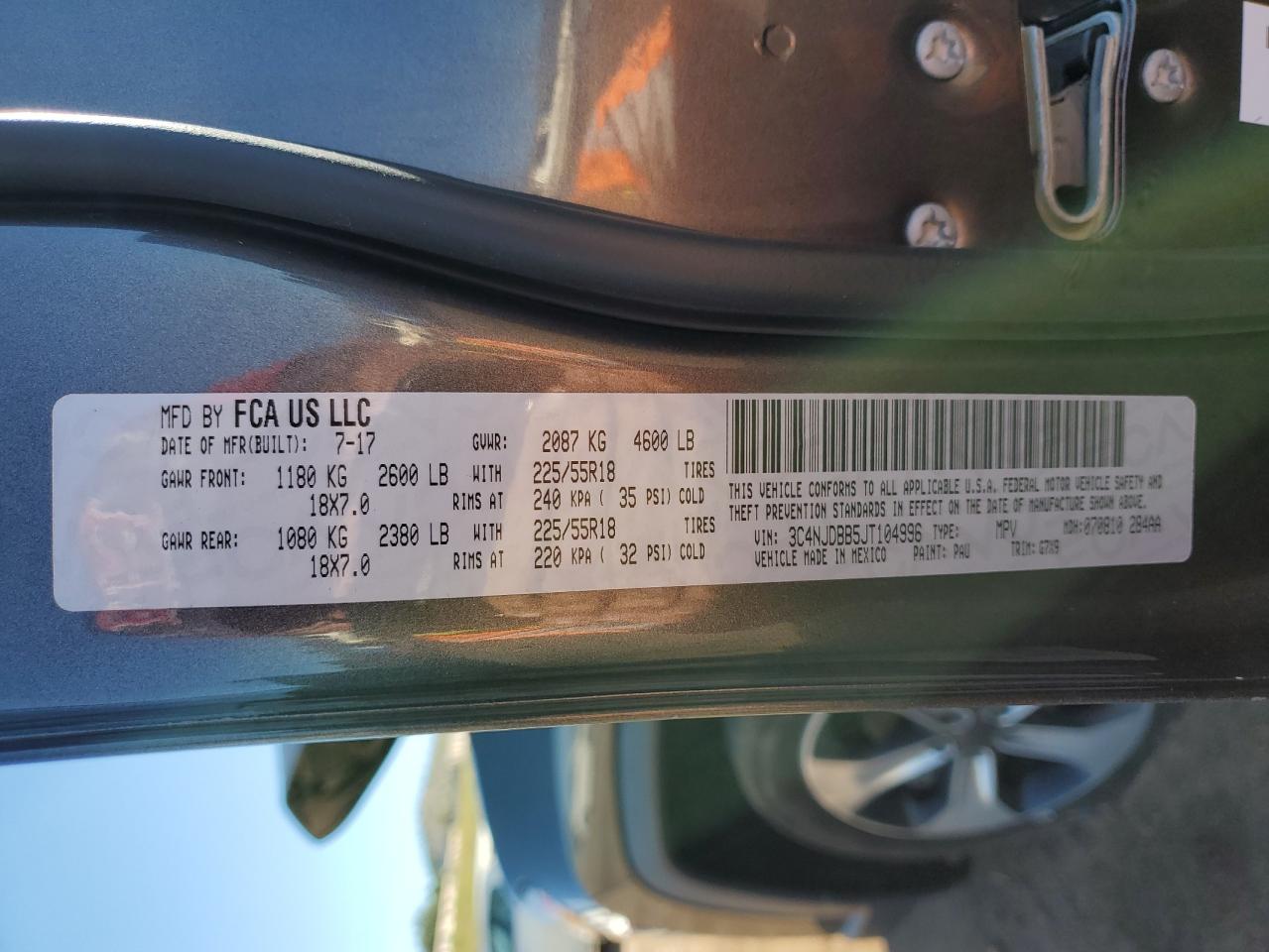 2018 Jeep Compass Latitude VIN: 3C4NJDBB5JT104996 Lot: 84243505