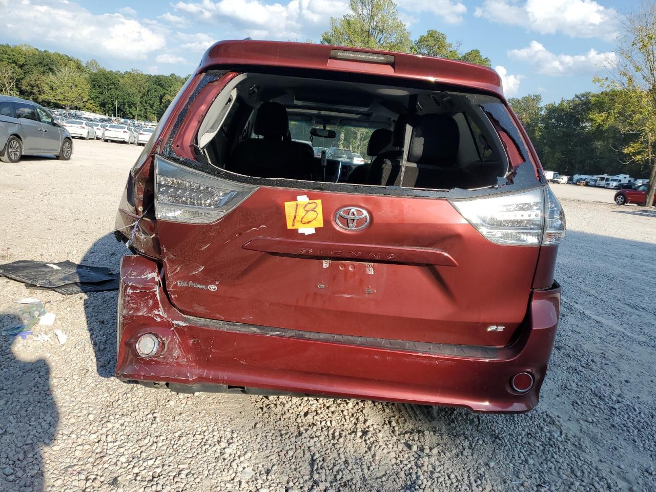 2016 Toyota Sienna Se VIN: 5TDXK3DC0GS726608 Lot: 81816605