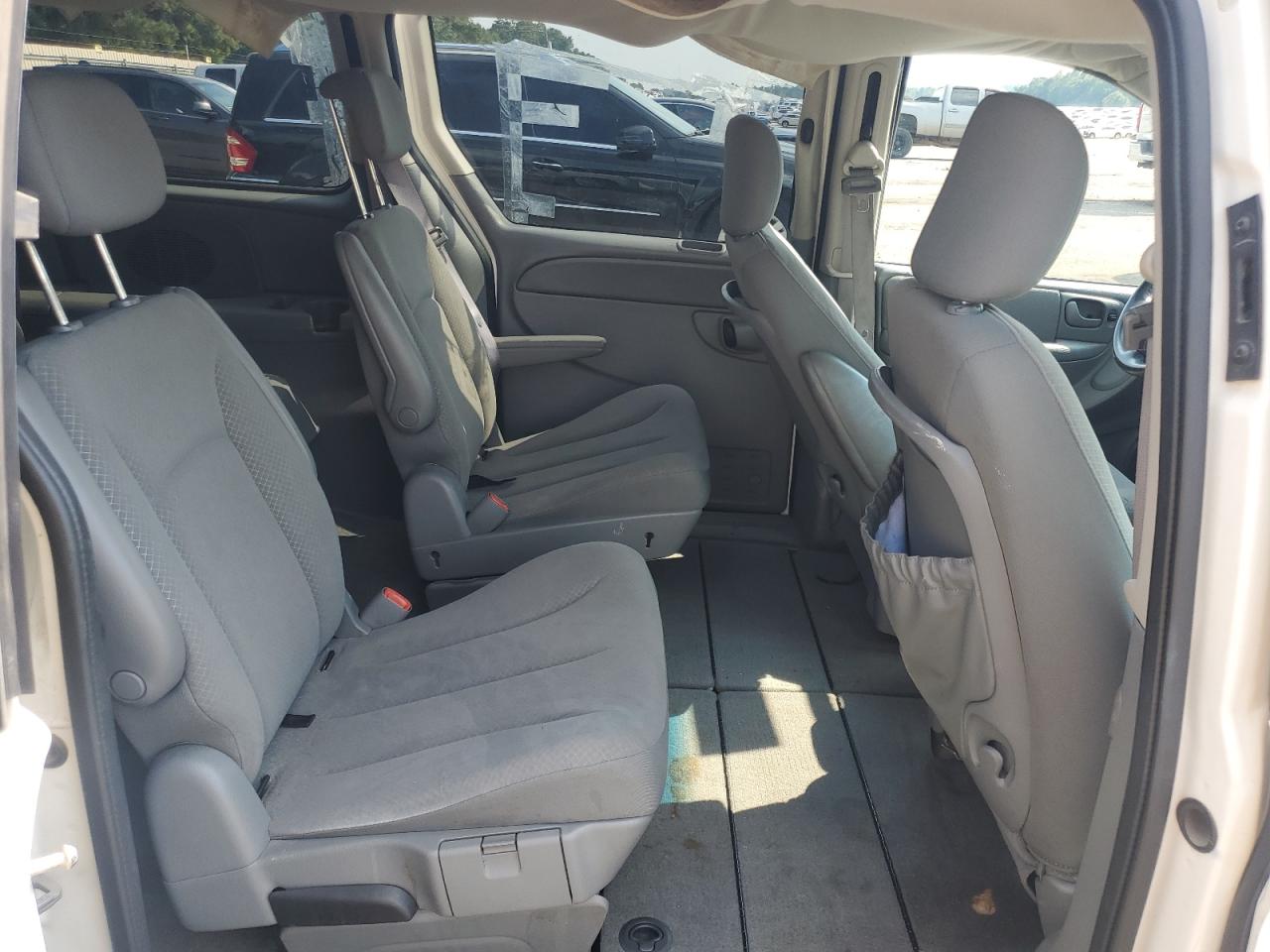 2007 Dodge Grand Caravan Sxt VIN: 2D4GP44L37R303816 Lot: 80732135