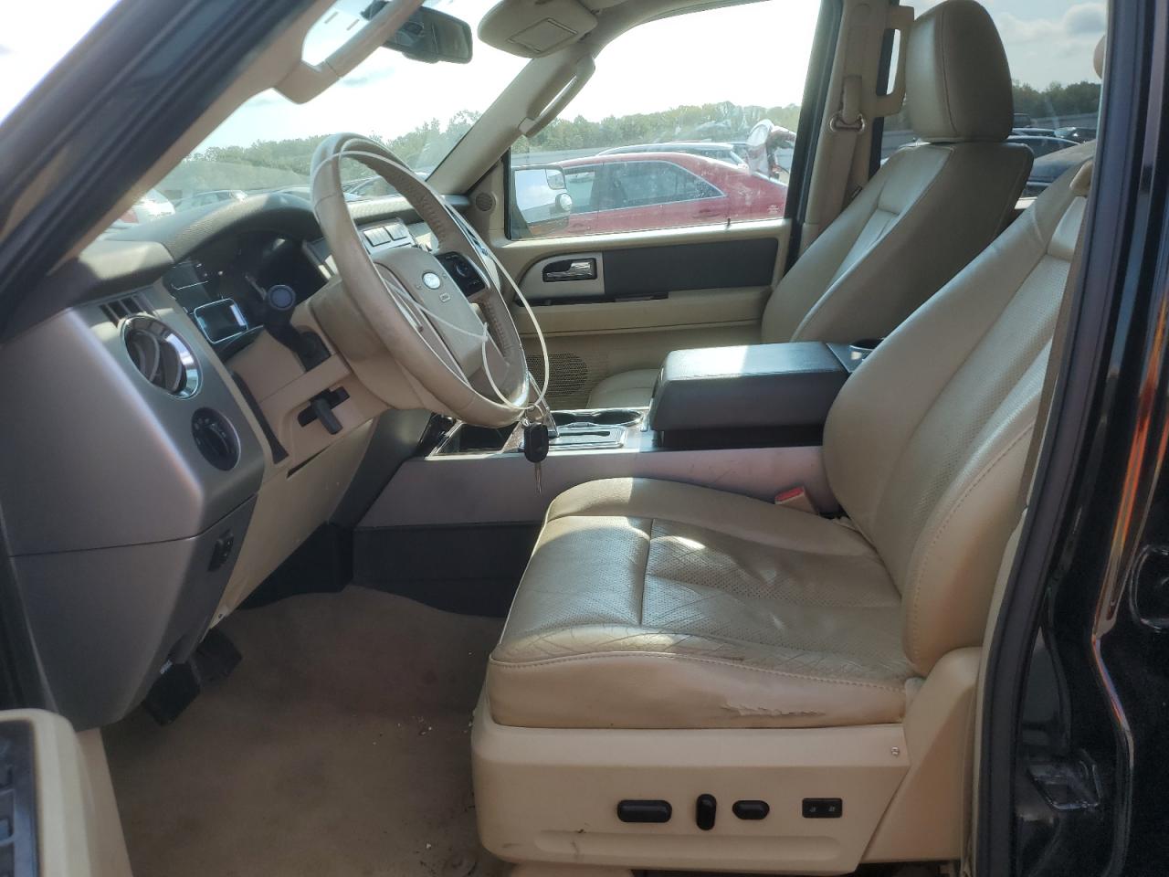 2013 Ford Expedition Xlt VIN: 1FMJU1J53DEF59295 Lot: 81679305