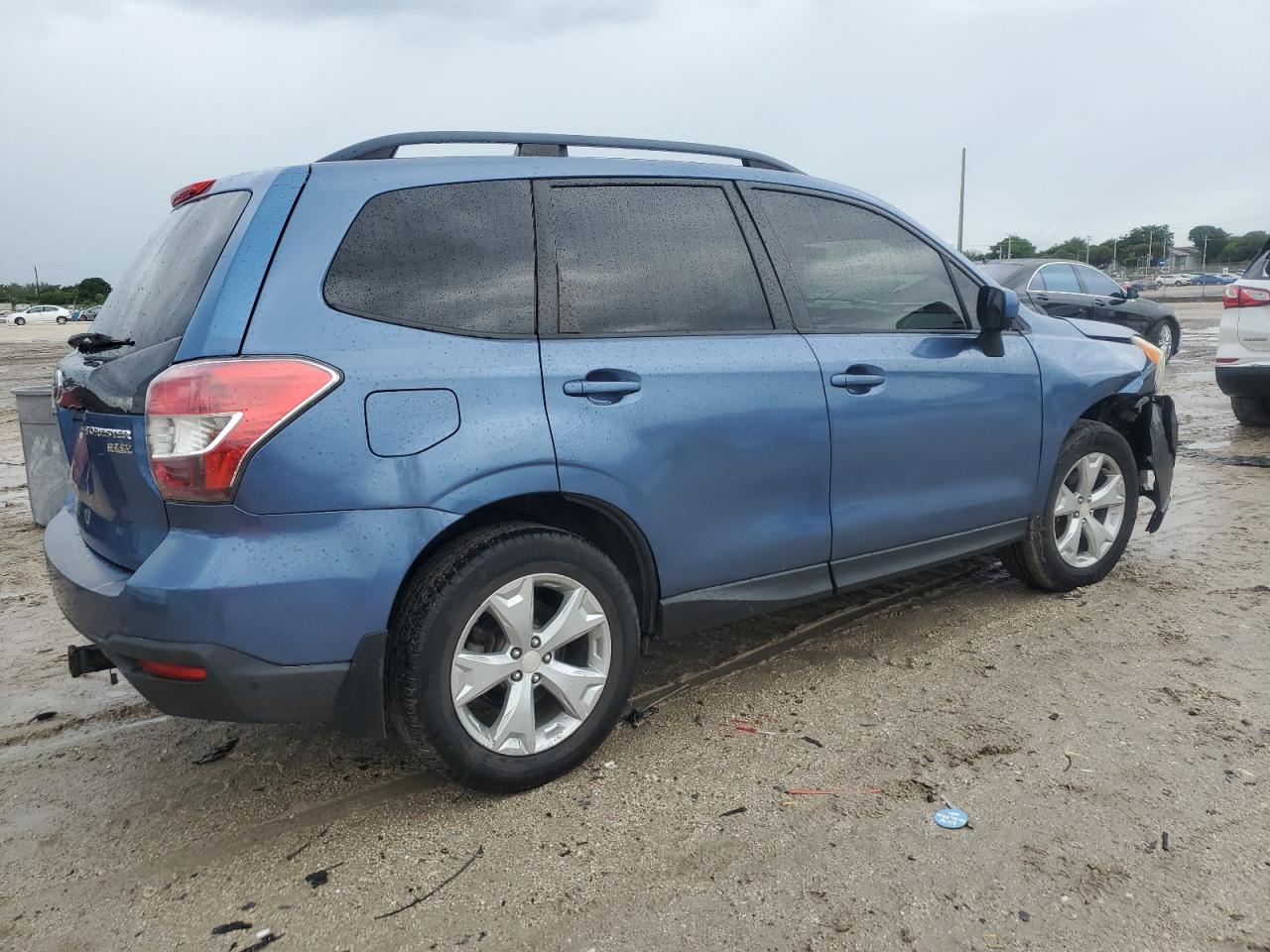 2015 Subaru Forester 2.5I Premium blue null gas JF2SJADC1FH473708 photo #4
