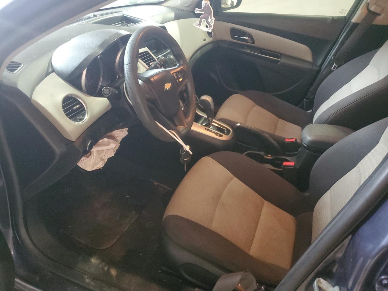 2014 Chevrolet Cruze Ls VIN: 1G1PA5SG5E7359631 Lot: 81202085