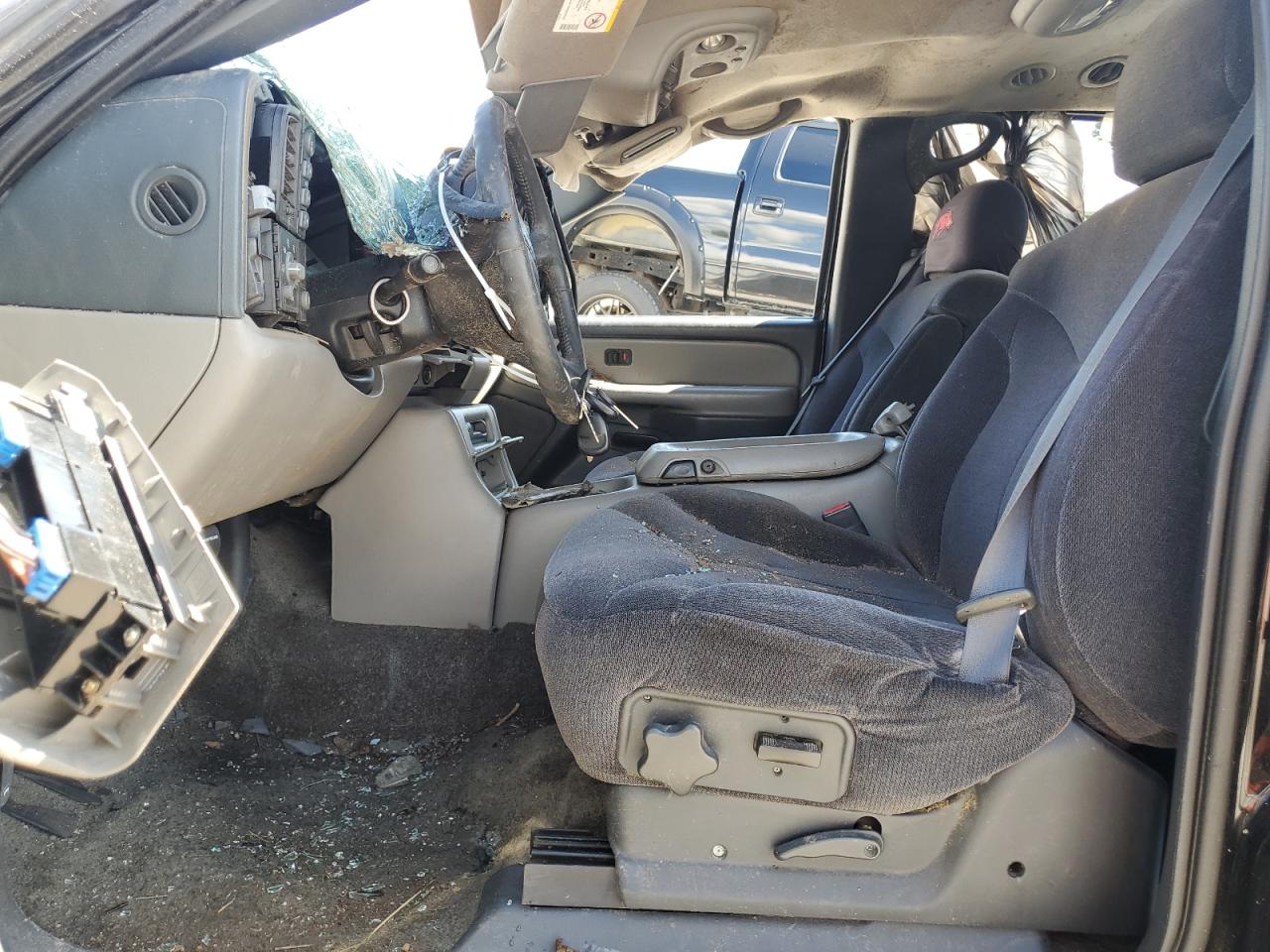 2002 GMC Yukon VIN: 1GKEK13Z72R141781 Lot: 84280635