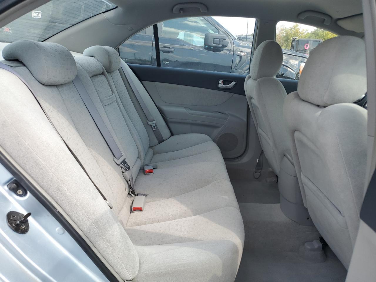 2007 Hyundai Sonata Gls VIN: 5NPET46C37H235561 Lot: 81345325