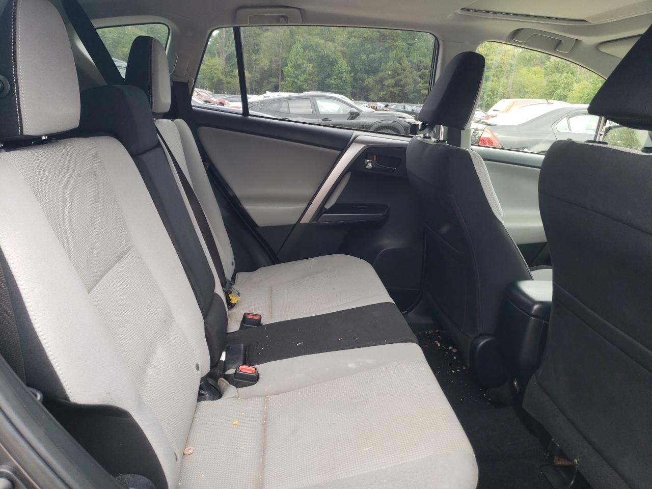 2017 Toyota Rav4 Xle VIN: JTMRFREV2HJ172955 Lot: 83953265