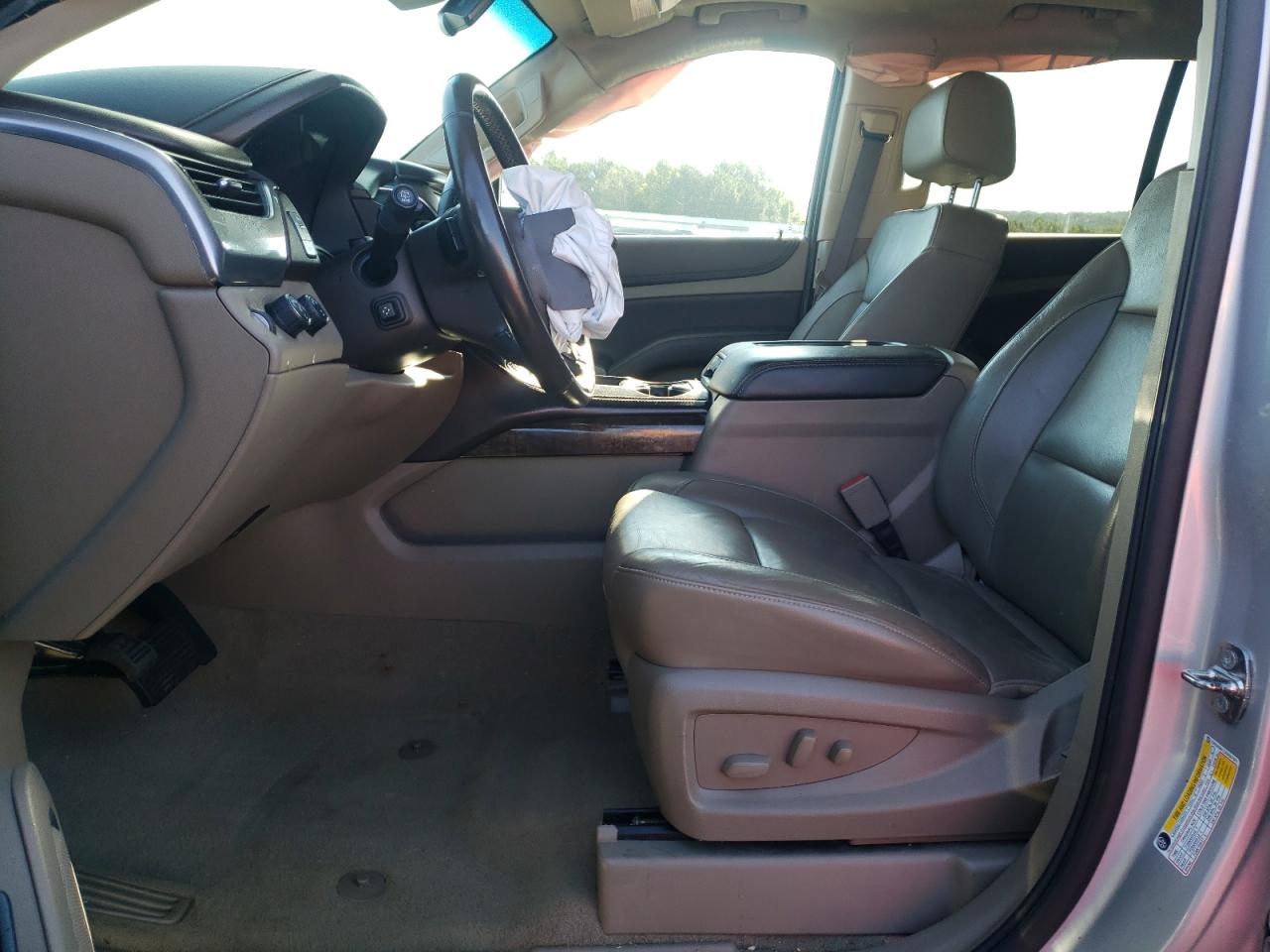 2019 Chevrolet Tahoe K1500 Lt VIN: 1GNSKBKC2KR287661 Lot: 71233305