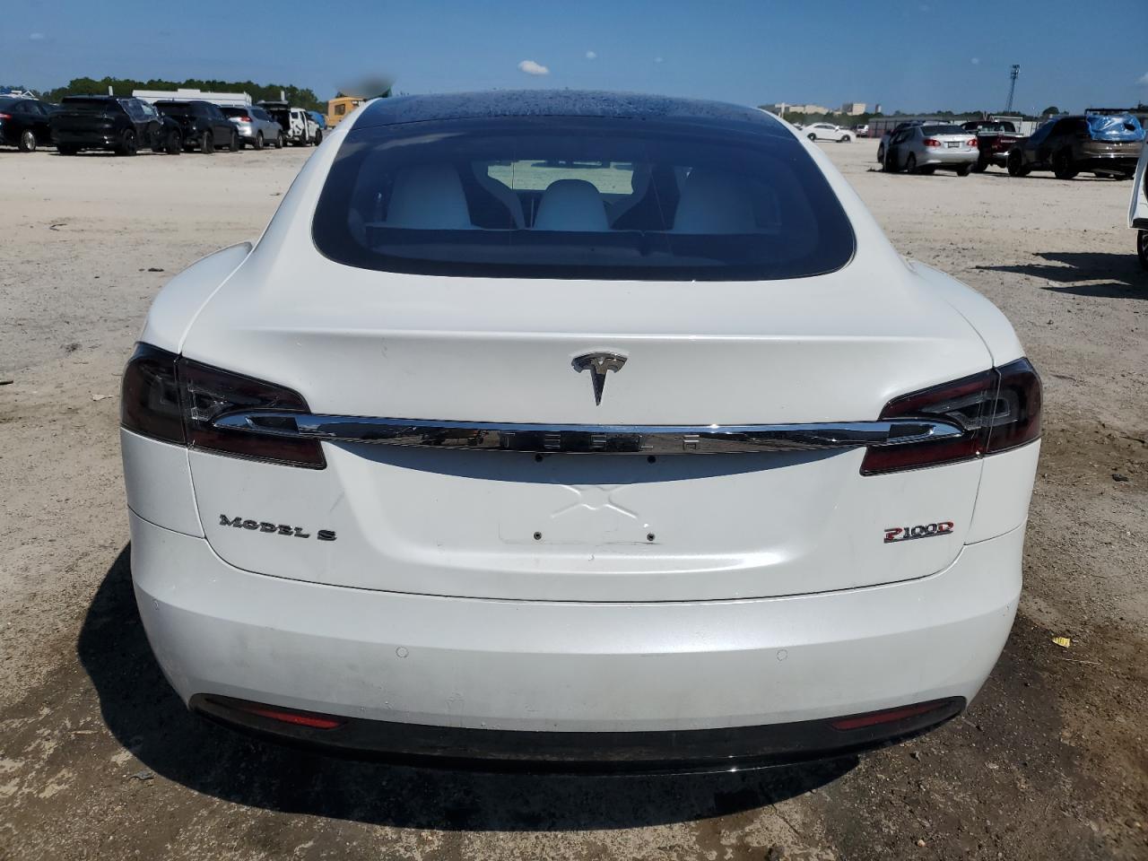 2017 Tesla Model S VIN: 5YJSA1E45HF212218 Lot: 83811765