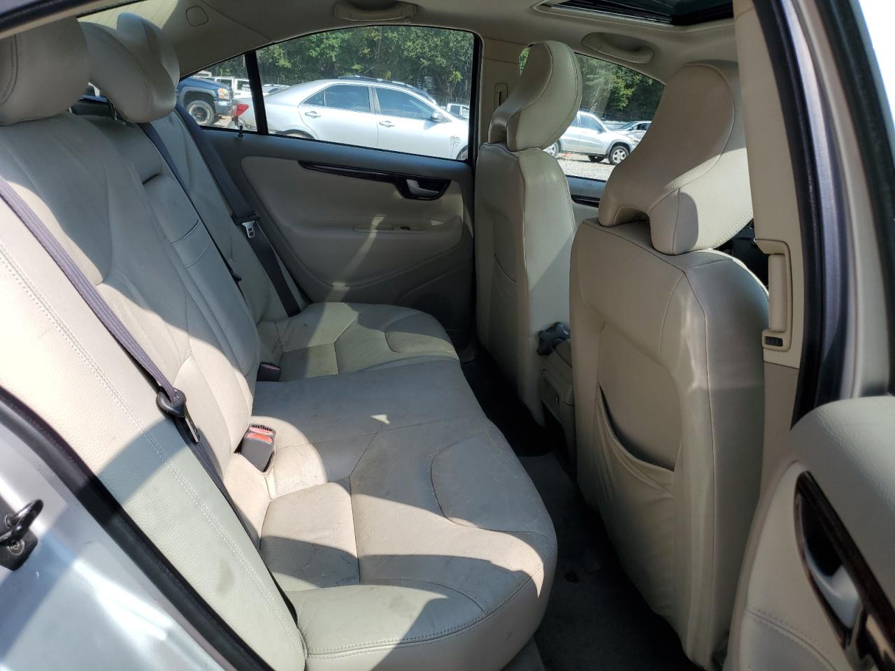 2004 Volvo S60 VIN: YV1RS61T342346996 Lot: 81683455