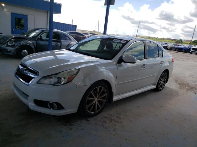  SUBARU LEGACY 2014 White