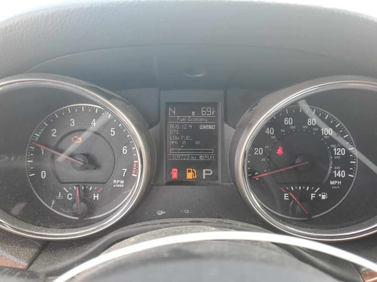 2011 Jeep Grand Cherokee Limited VIN: 1J4RR5GGXBC619374 Lot: 82047445