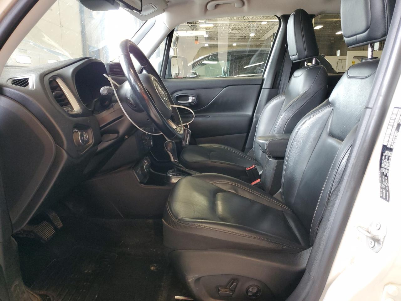 2020 Jeep Renegade Limited VIN: ZACNJBD18LPL89211 Lot: 71411015